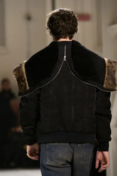 Look 163